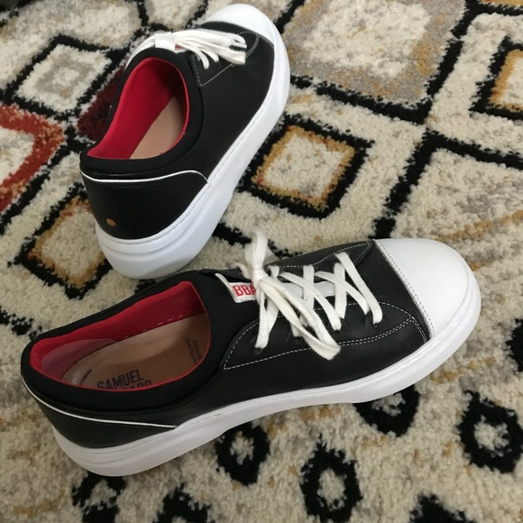 SAMUEL HUBBARD Flight Solo - Picture 7 of 11